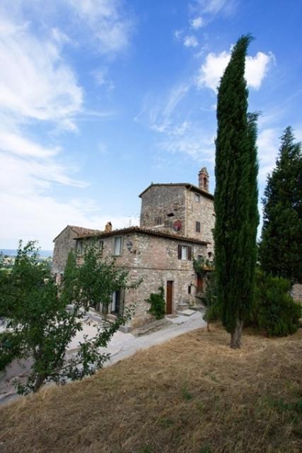 Gli Appartamenti Di Torre Bertona Todi Luaran gambar